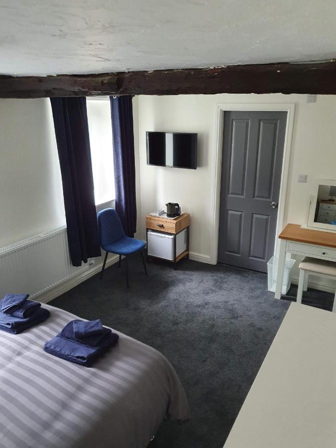 Red Lion Rooms - Self Check In Dalton in Furness Bagian luar foto